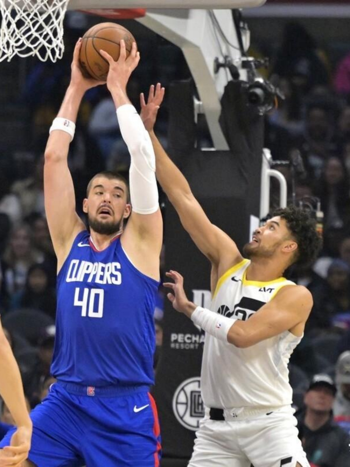 星空体育首页-里程碑夜洛杉矶快船遗憾出局；足总杯赛前刷纪录；引发热议；团队化学反应显著的简单介绍-星空体育首页